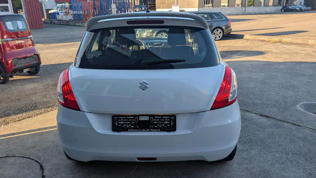 Suzuki Swift 1.2i 16V GL Top