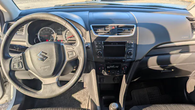 Suzuki Swift 1.2i 16V GL Top