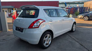 Suzuki Swift 1.2i 16V GL Top