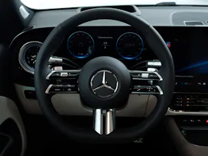 Mercedes-Benz CLA 350 4 Matic 85 kWh EQ