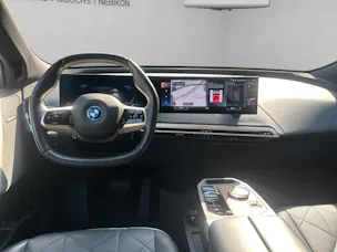 BMW iX xDrive40