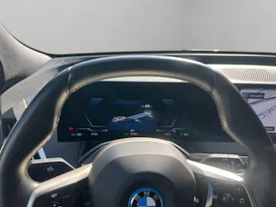 BMW iX xDrive40
