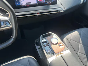 BMW iX xDrive40