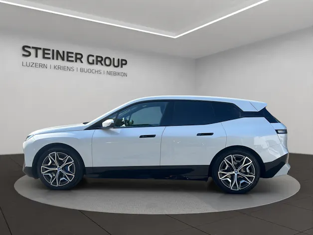 BMW iX xDrive40