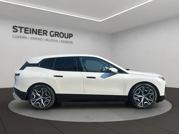 BMW iX xDrive40