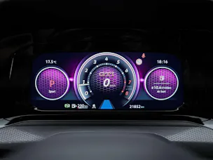 VW Golf 2.0 TSI GTI DSG *Abstandsregler* 19" Felgen*Harman/Kardon*Matrix LED Scheinwerfer*