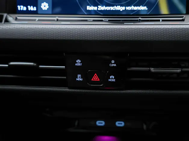 VW Golf 2.0 TSI GTI DSG *Abstandsregler* 19" Felgen*Harman/Kardon*Matrix LED Scheinwerfer*