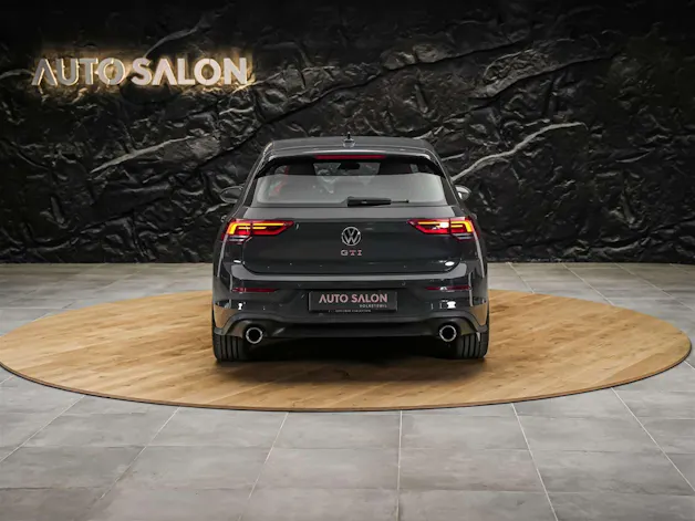 VW Golf 2.0 TSI GTI DSG *Abstandsregler* 19" Felgen*Harman/Kardon*Matrix LED Scheinwerfer*