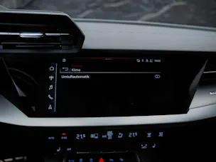 Audi S3 Limousine 2.0 TFSI quattro S-tronic *Abstandsregler*Sitzheizung*Rückfahrkamera*