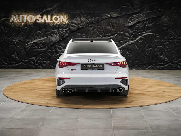 Audi S3 Limousine 2.0 TFSI quattro S-tronic *Abstandsregler*Sitzheizung*Rückfahrkamera*