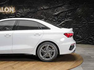 Audi S3 Limousine 2.0 TFSI quattro S-tronic *Abstandsregler*Sitzheizung*Rückfahrkamera*