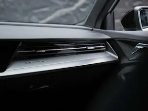 Audi S3 Limousine 2.0 TFSI quattro S-tronic *Abstandsregler*Sitzheizung*Rückfahrkamera*
