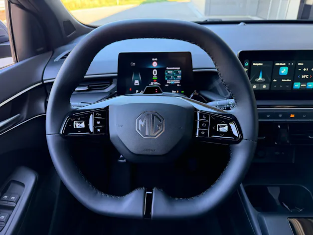 MG 3 1.5 Hybrid Luxury Aut.