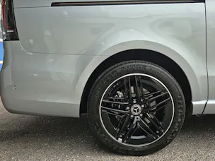 Mercedes-Benz V 300 d lang Swiss 9G-T