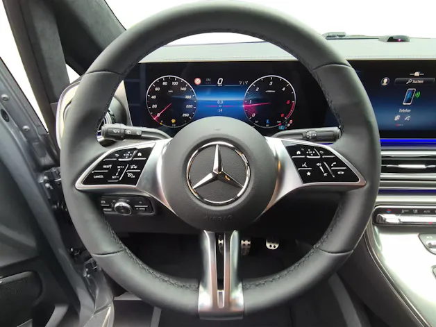 Mercedes-Benz V 300 d lang Swiss 9G-T