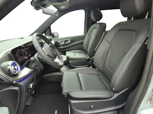 Mercedes-Benz V 300 d lang Swiss 9G-T