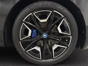 BMW iX xDrive40 SPORT