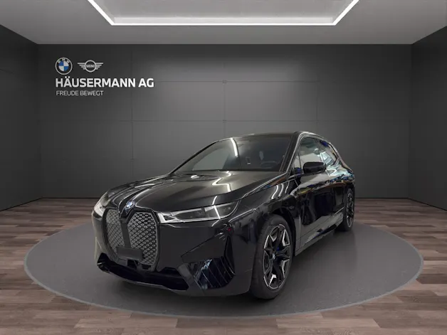 BMW iX xDrive40 SPORT