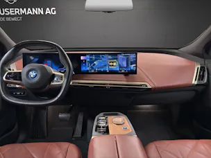 BMW iX xDrive40 SPORT