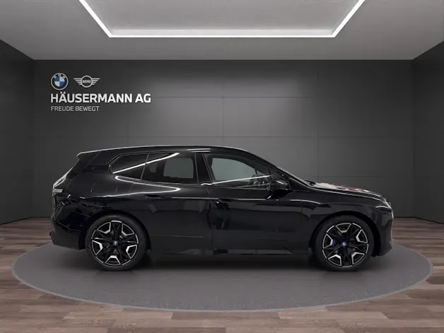 BMW iX xDrive40 SPORT