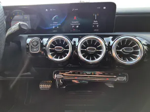 Mercedes-Benz A 250 AMG Line 4Matic