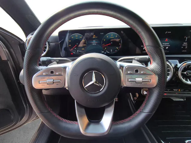 Mercedes-Benz A 250 AMG Line 4Matic