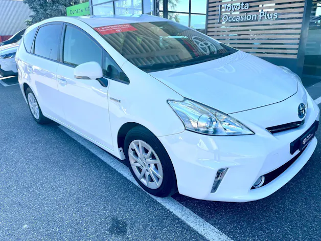 Toyota Prius+ 1.8 VVT-i HSD Luna