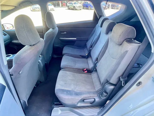 Toyota Prius+ 1.8 VVT-i HSD Luna