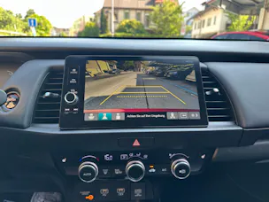 Honda Jazz 1.5i-MMD Executive E-CVT
