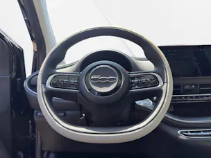 Fiat 500 electric 87 kW La Prima By Bocelli Top