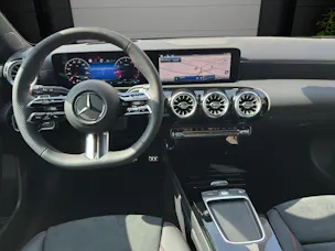Mercedes-Benz A 220 4Matic 8G-DCT