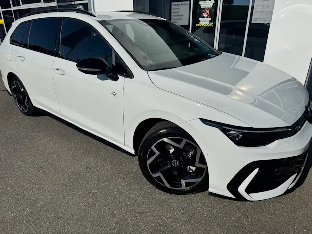 VW Golf Variant 2.0 TSI R-Line DSG 4 Motion