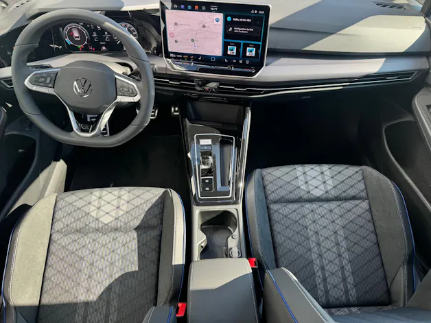 VW Golf Variant 2.0 TSI R-Line DSG 4 Motion