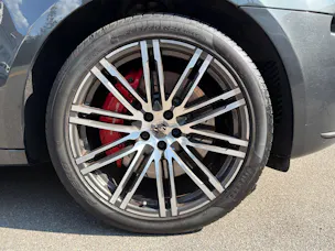 Porsche Macan Turbo Performance PDK