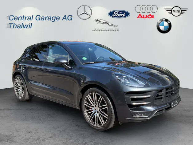 Porsche Macan Turbo Performance PDK