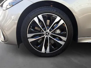 Mercedes-Benz C 400 e 4Matic