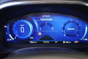 Ford Focus 1.0 MHEV Titanium X Automat