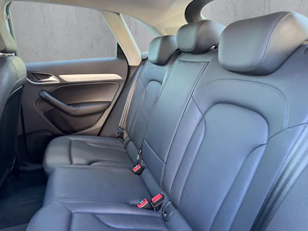 AUDI Q3 2.0 TDI sport quattro S-tronic