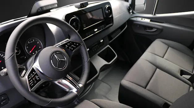 MERCEDES-BENZ Sprinter 319 CDI PRO KA 3665mm S