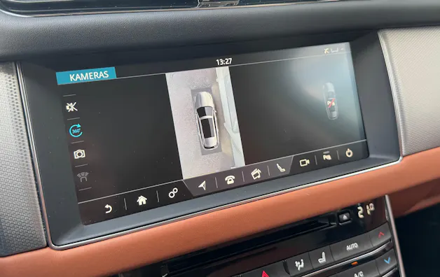 Jaguar XF Sportbrake 30t Portfolio AWD