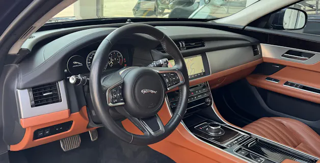 Jaguar XF Sportbrake 30t Portfolio AWD