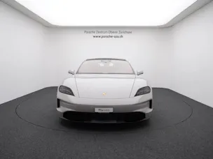 Porsche Taycan 4S Black Edition