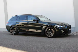 BMW M3 Touring xDrive Competition M CARBON EXTERIEURPAKET Individual *BREWSER GREEN*
