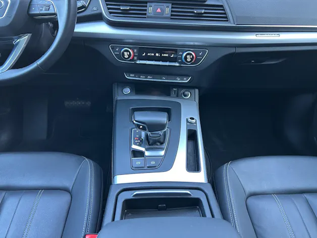 AUDI Q5 45 TFSI S-line quattro S-tronic