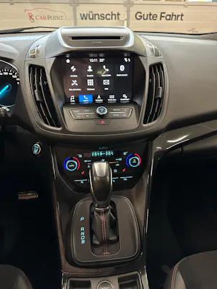Ford Kuga 2.0 TDCi ST Line High 4WD PowerShift