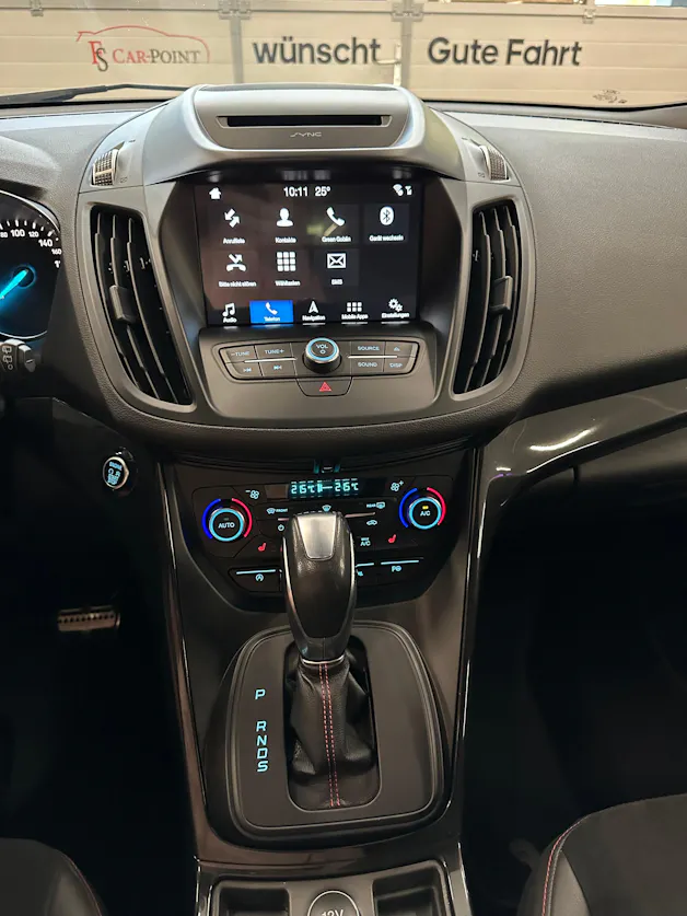 FORD Kuga 2.0 TDCi ST Line High 4WD PowerShift
