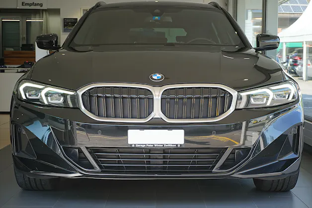 BMW 320d xDrive 48V Touring Steptronic