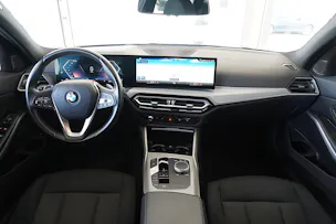 BMW 320d xDrive 48V Touring Steptronic
