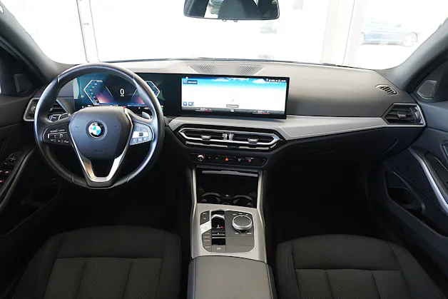 BMW 320d xDrive 48V Touring Steptronic