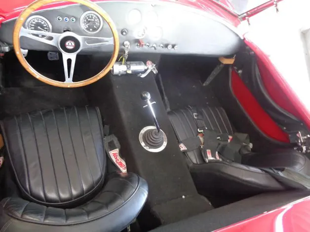 AC Cobra Factory Five Replica Cabrio